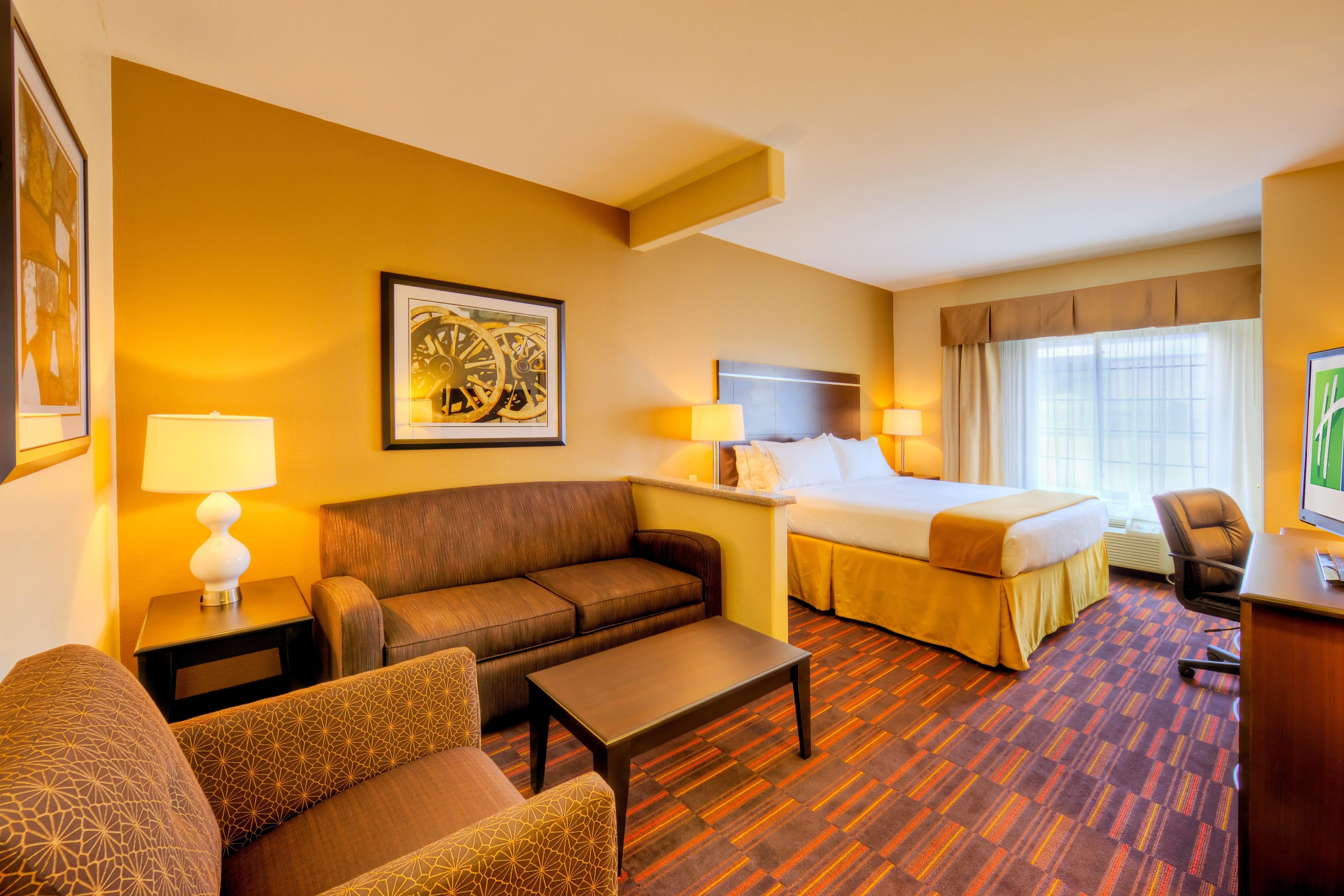 Holiday Inn Express And Suites Granbury By Ihg Buitenkant foto