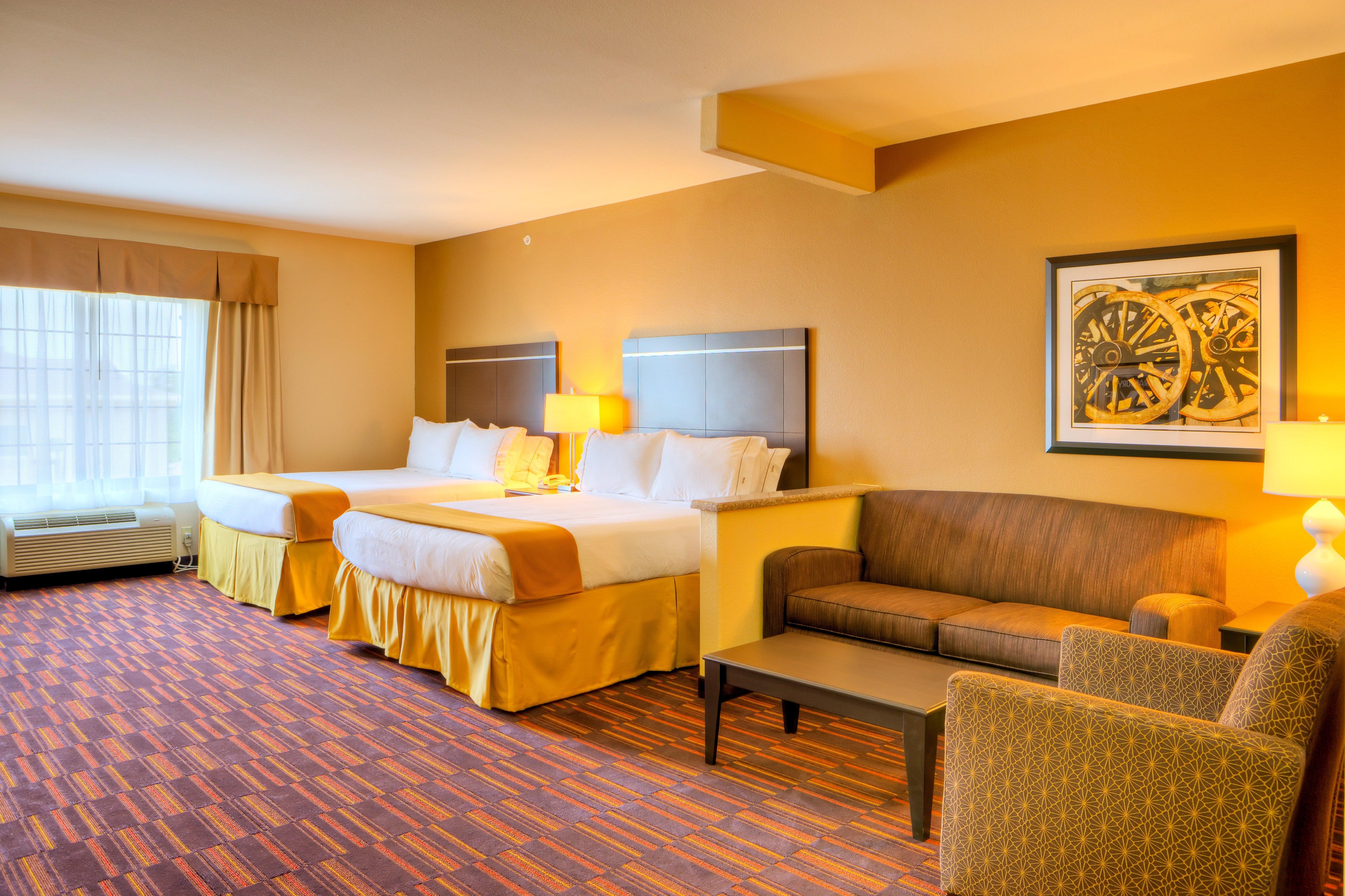 Holiday Inn Express And Suites Granbury By Ihg Buitenkant foto
