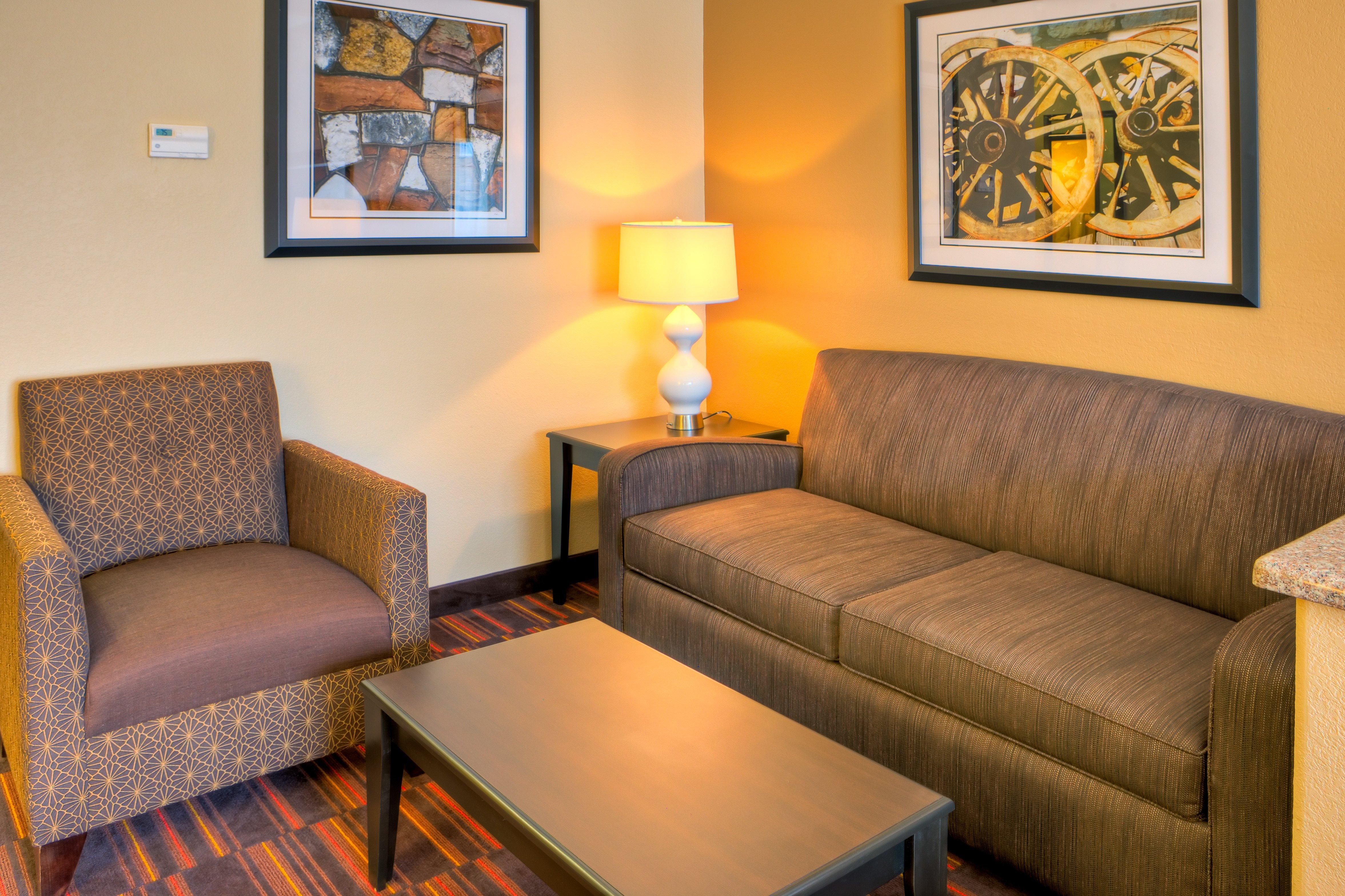 Holiday Inn Express And Suites Granbury By Ihg Buitenkant foto
